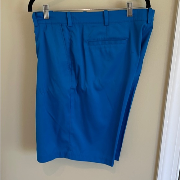 Nike shorts - Picture 2 of 3